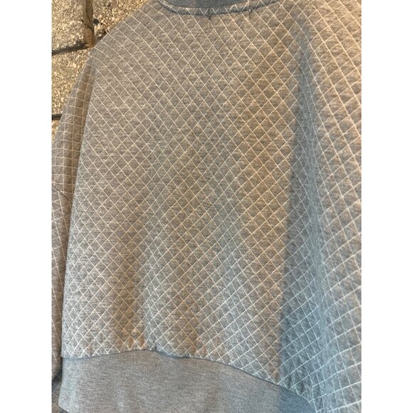Quilted Gray Cropped Sweatshirt With Mock Neck & Ribbed Hem Soft Lightweight Str - Picture 7 of 7